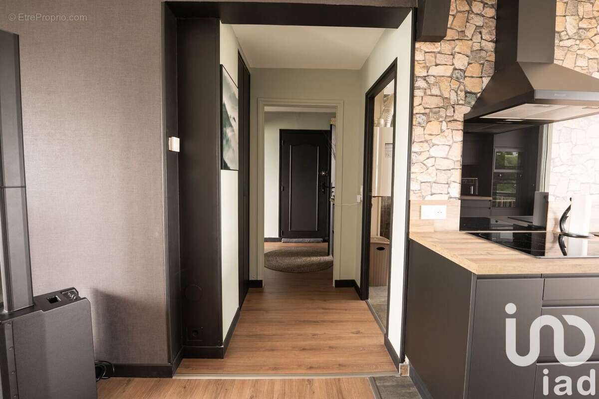 Photo 9 - Appartement à TINQUEUX