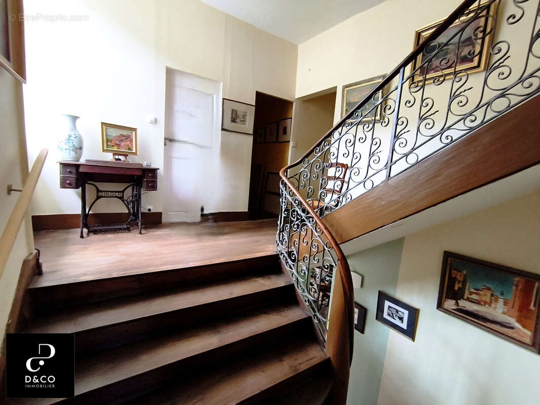 Maison à LUGNY