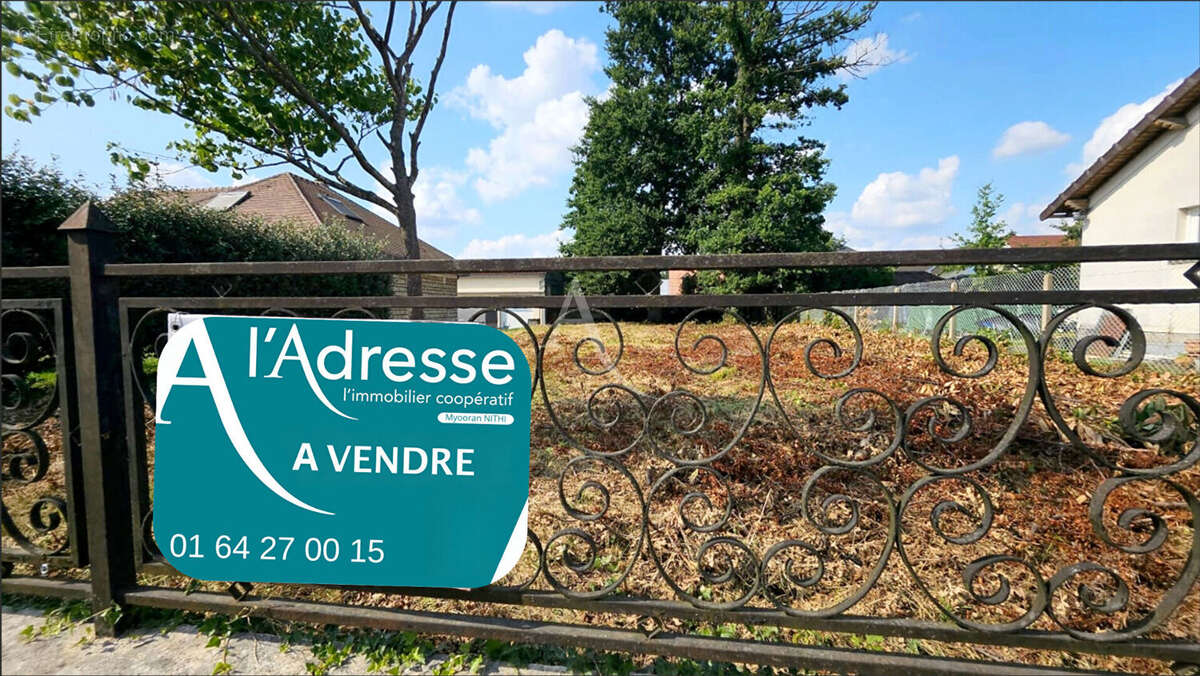 Terrain à VILLEPARISIS