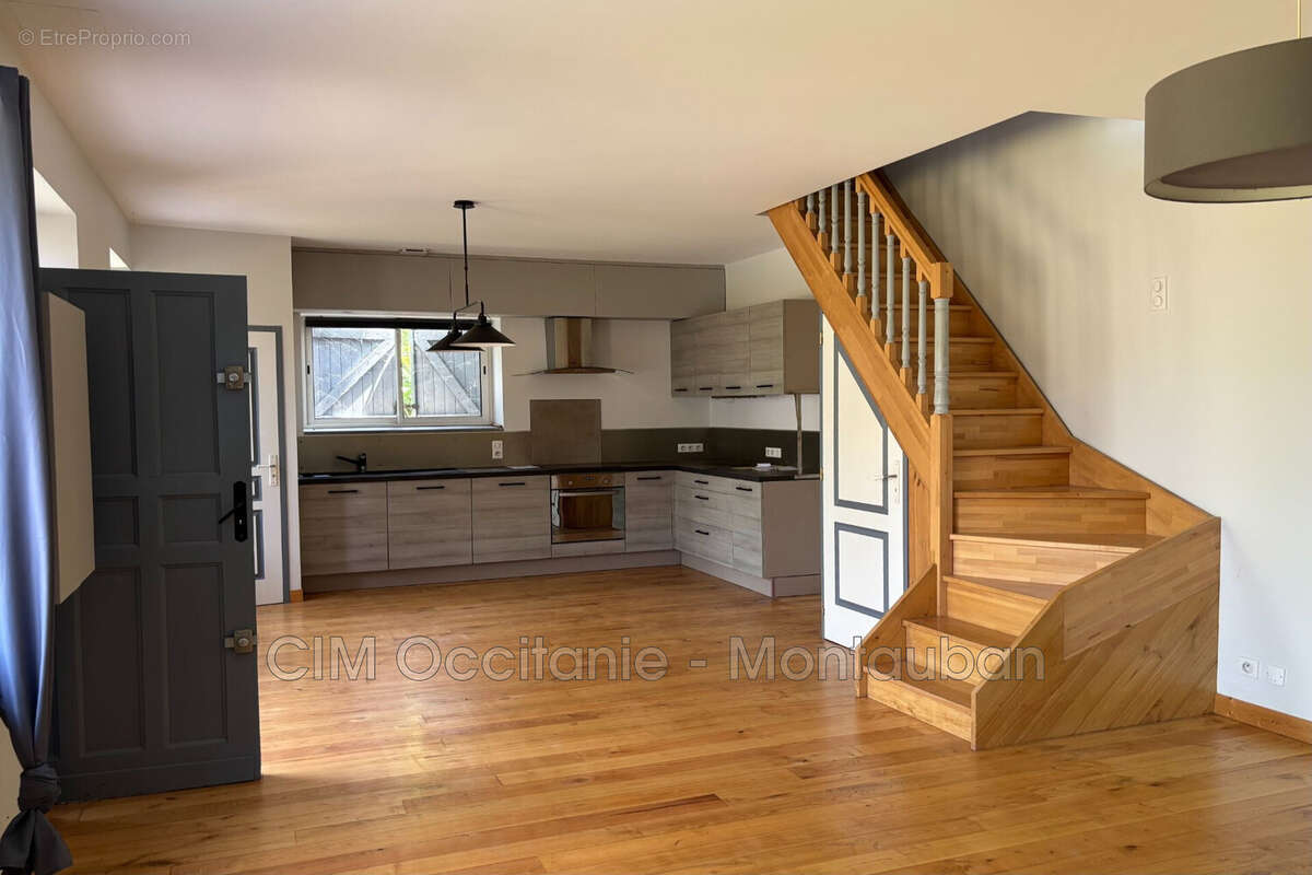 Maison à CASTELSARRASIN