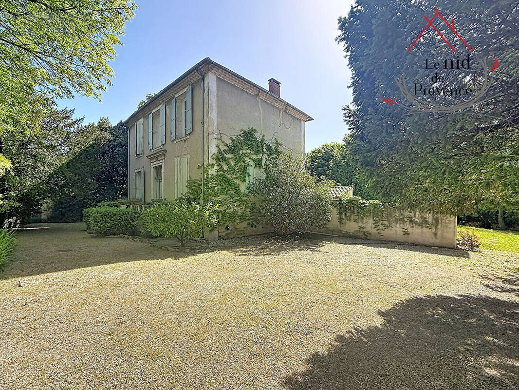Maison à PERNES-LES-FONTAINES