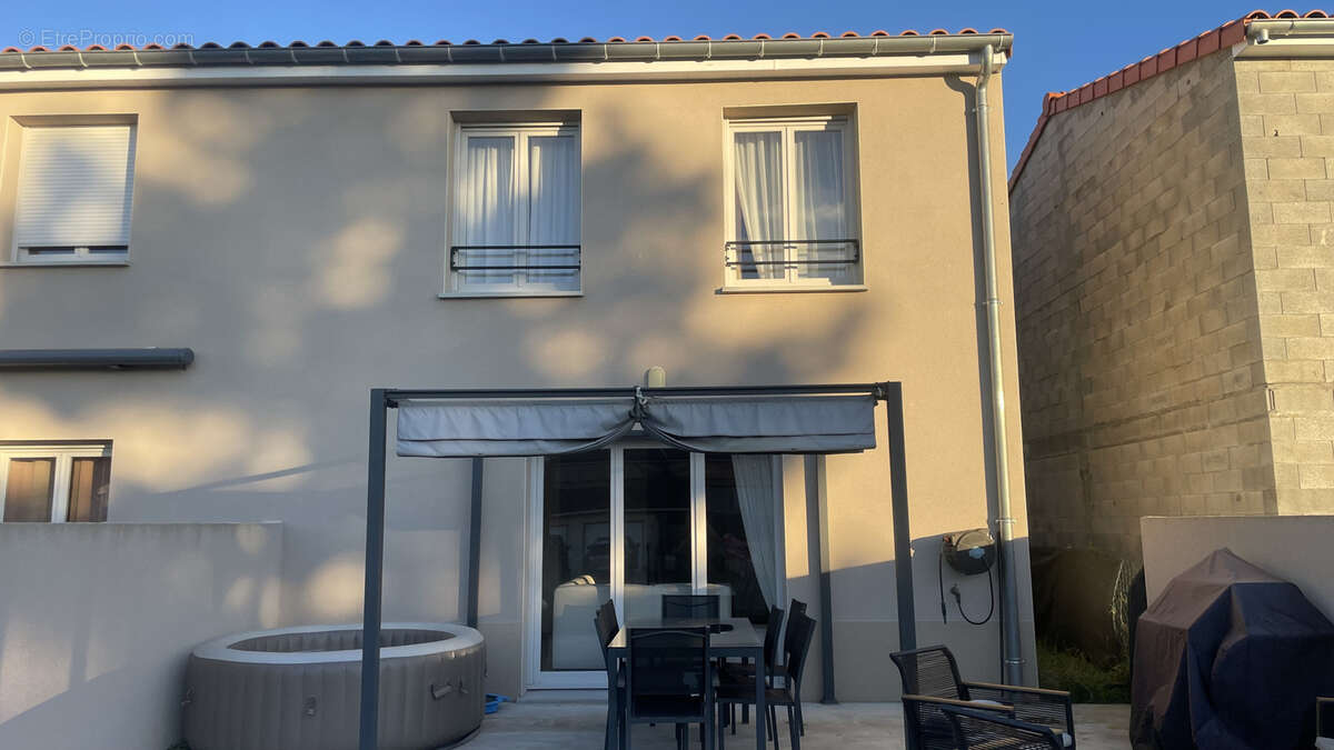 Maison à CHABEUIL