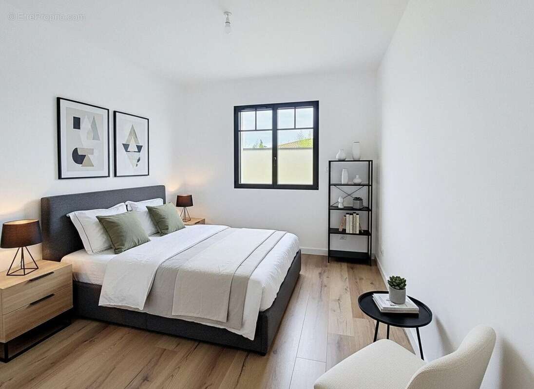 Photo 2 - Appartement à SAINT-JEAN-D'ILLAC