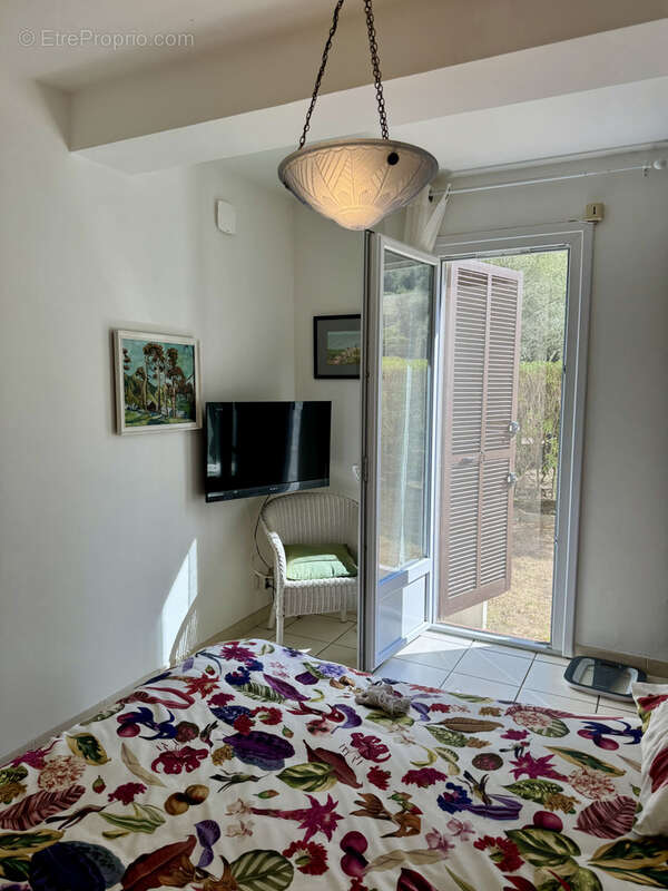 Appartement T2 en rez-de-jardin - photo 3