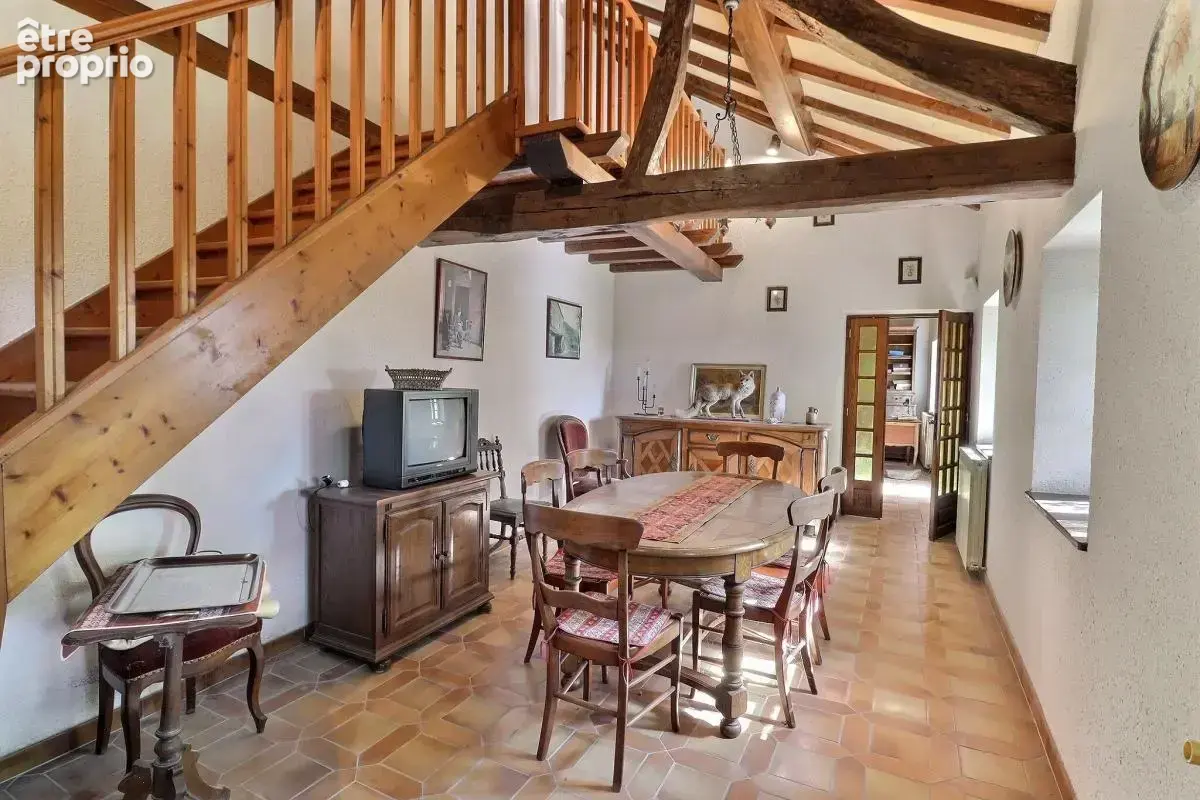 Propriété en pierres 175m2 - Terrain de 475m2 - photo 7