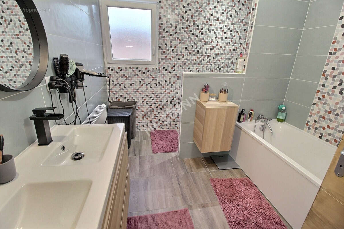 Maison à BERRY-AU-BAC