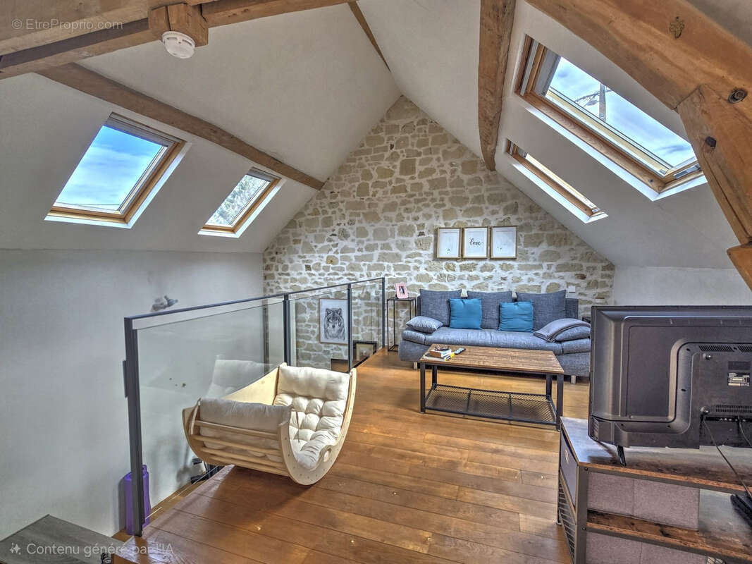 Maison à BRISSAC-QUINCE