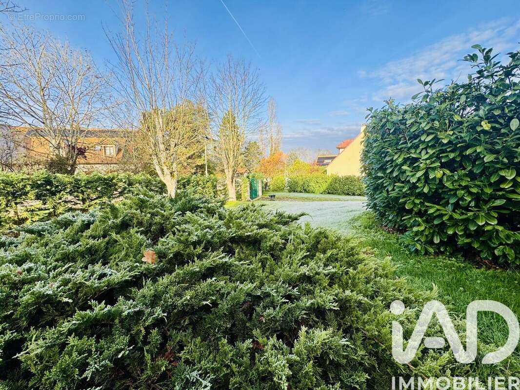 Photo 6 - Maison à BAZOCHES-SUR-GUYONNE