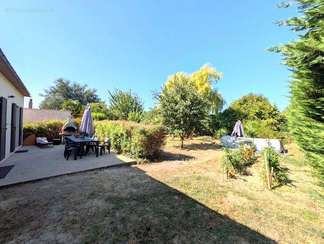 Maison à ROU-MARSON