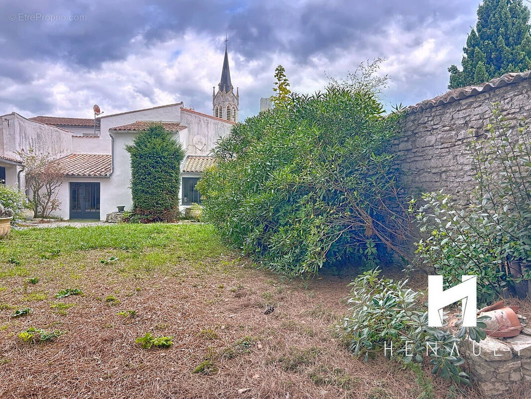Maison à LA COUARDE-SUR-MER