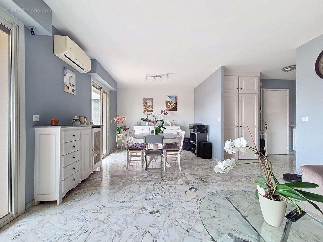 Appartement 3 pieces d'angle en dernier etage - photo 2