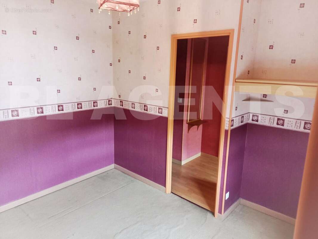 1000032089 - Maison à LE MANS