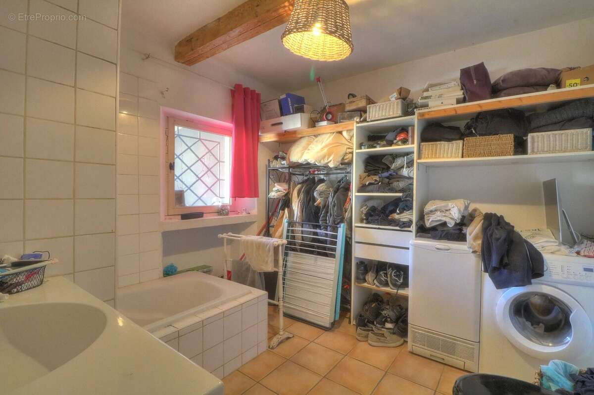 Maison à VALLAURIS