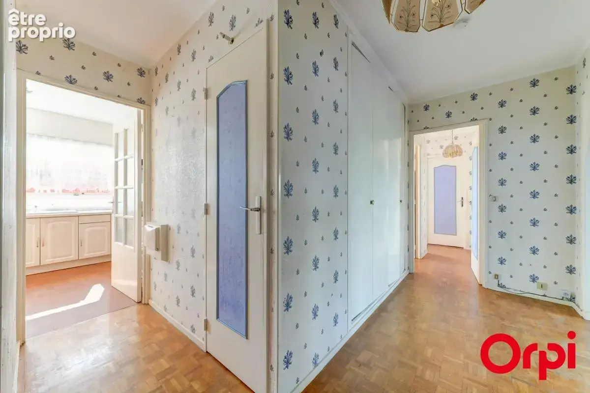 Appartement 4 pièces de 86,20 m2 avec balcon plein sud -Caluire -et-Cuire - photo 12