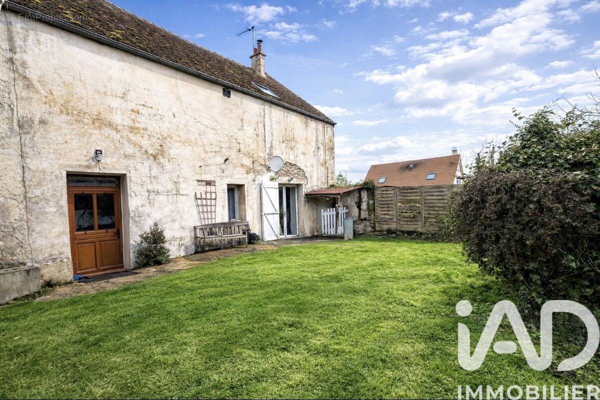 Photo 1 - Maison à COULOMMIERS