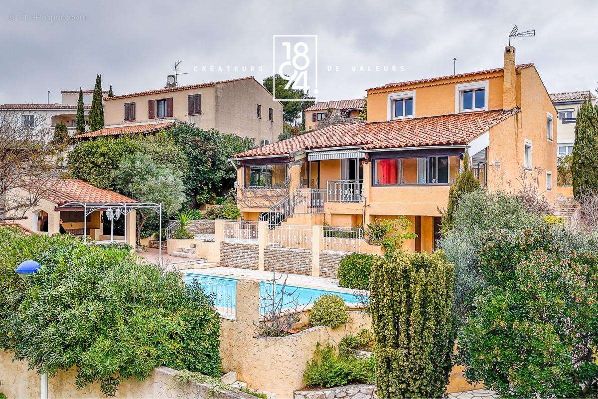 Maison à SAUSSET-LES-PINS