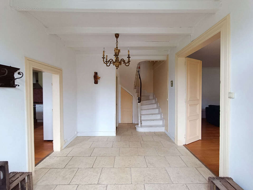 Maison à SAINTE-SEVERE