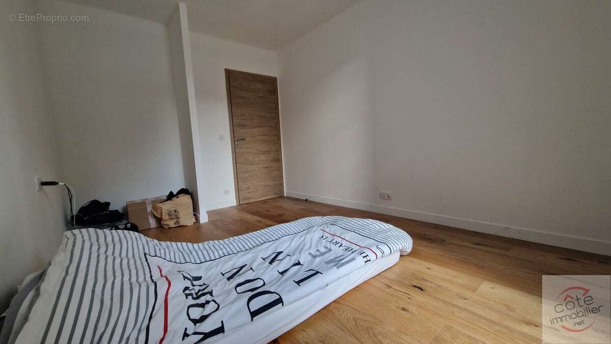 Appartement à ROINVILLE