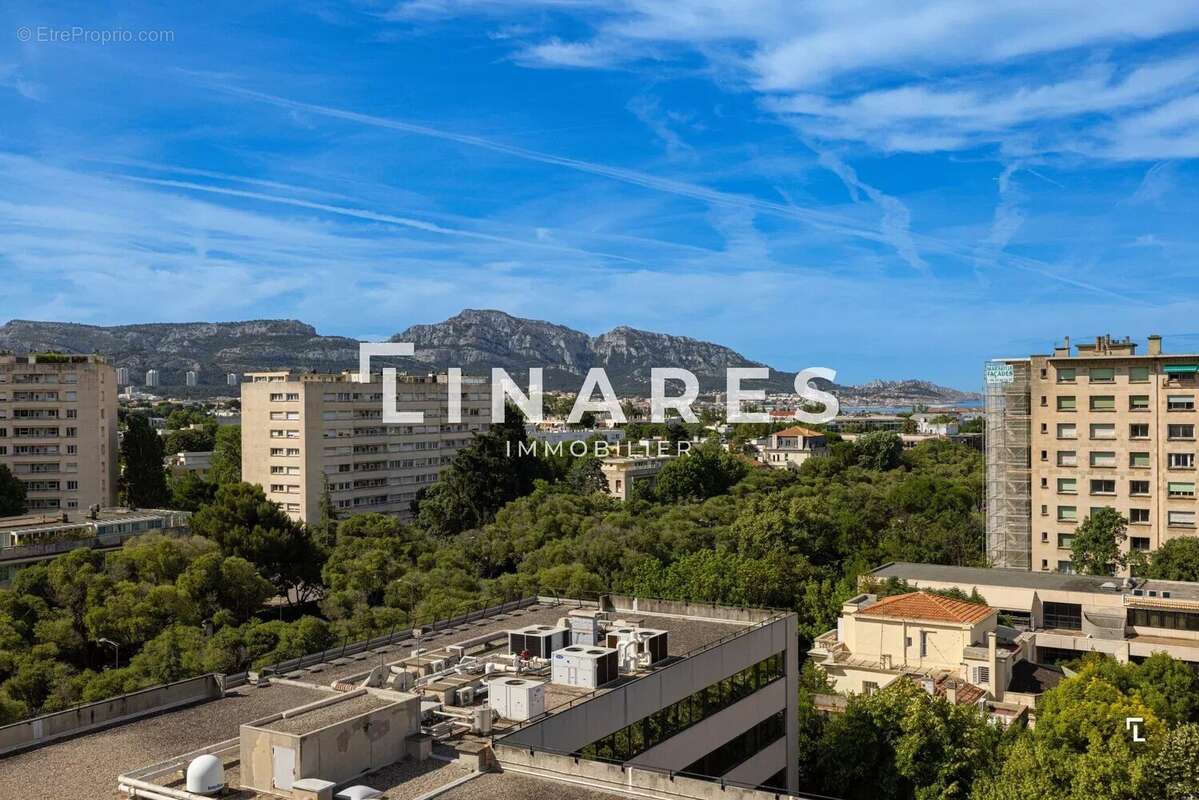Appartement à MARSEILLE-8E