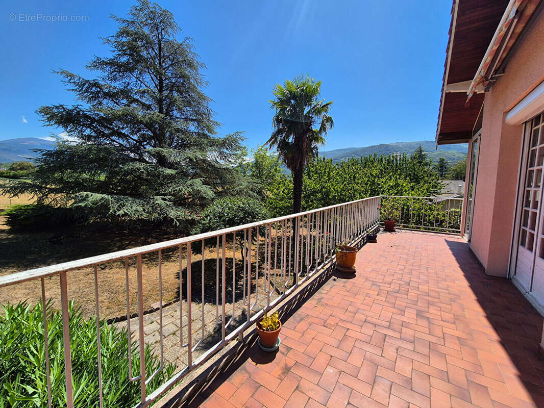 Maison Foix 5 pièce(s) 134 m2 carrez sur terrain de 2152 m² - photo 13
