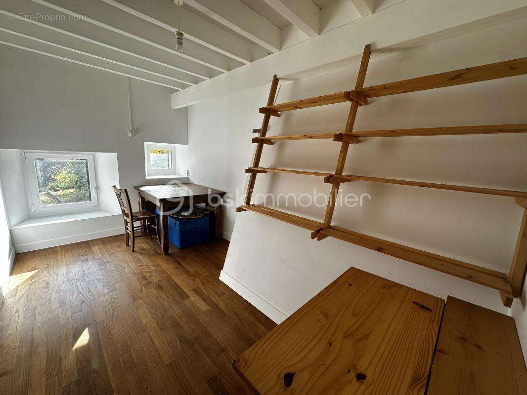 Maison à SAINT-SEVER-CALVADOS