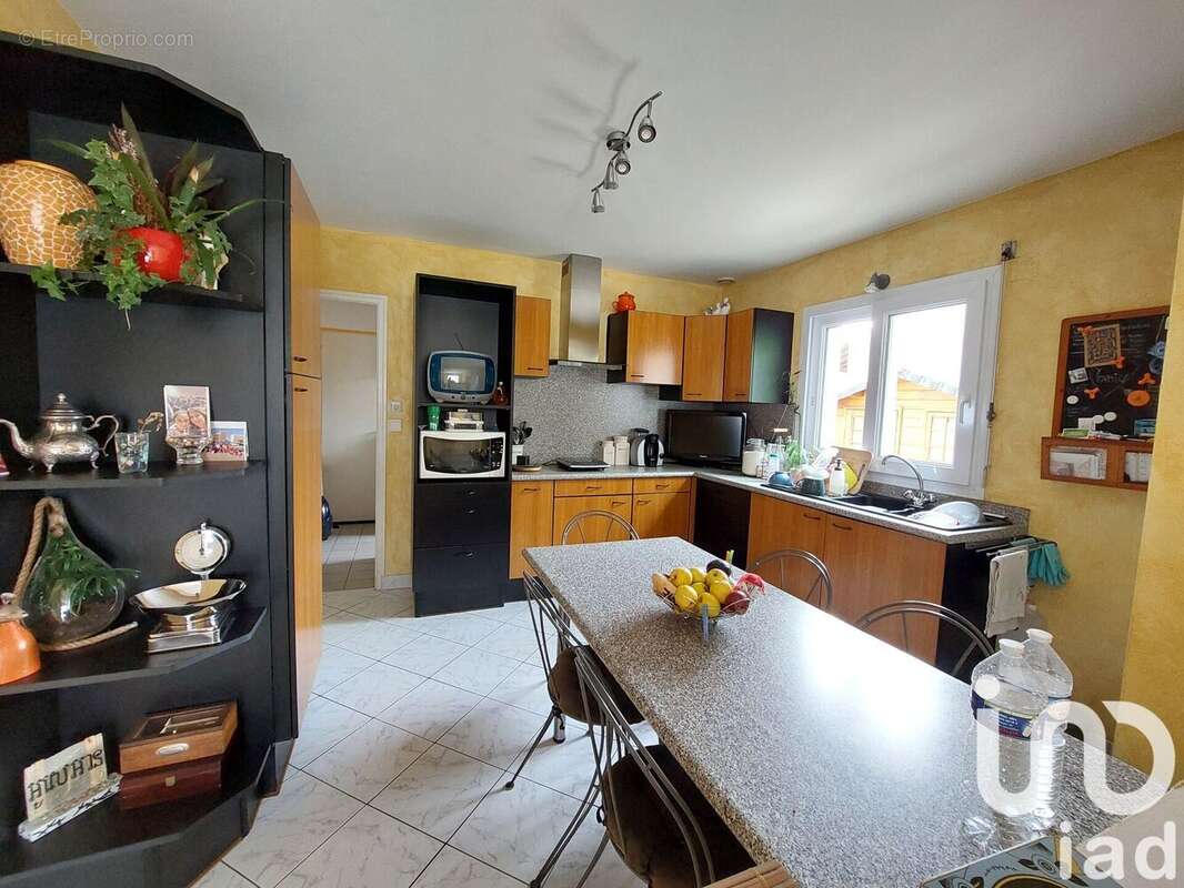 Photo 4 - Maison à GENESTON