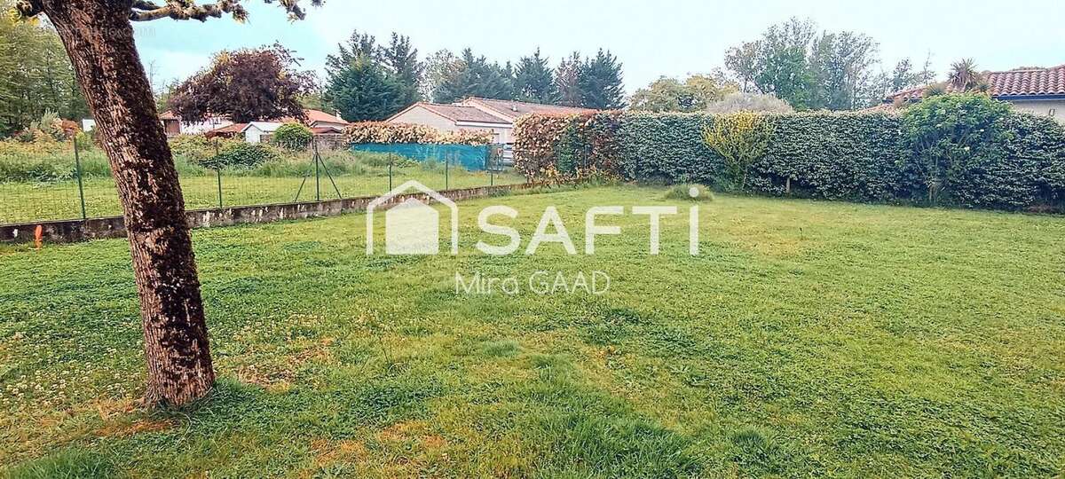 Photo 5 - Terrain à SAINT-SULPICE