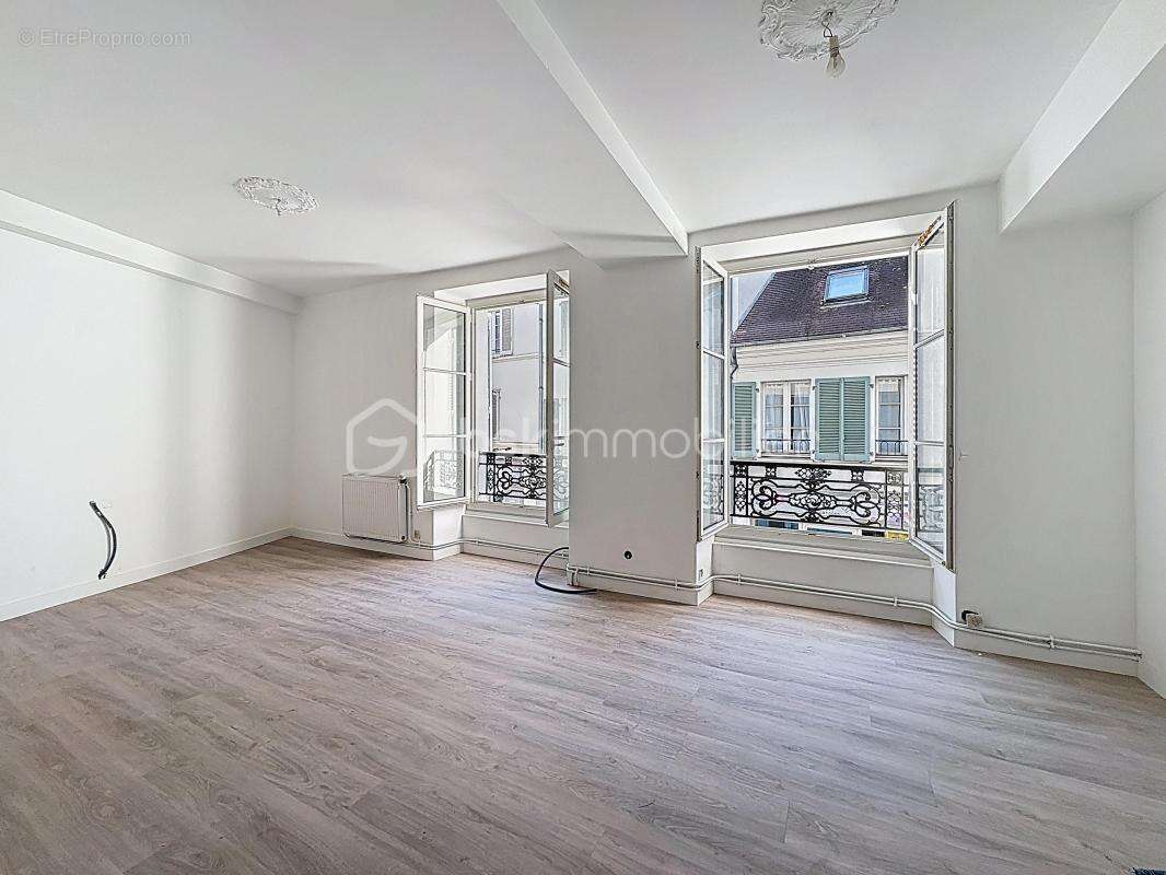 Appartement à RUEIL-MALMAISON