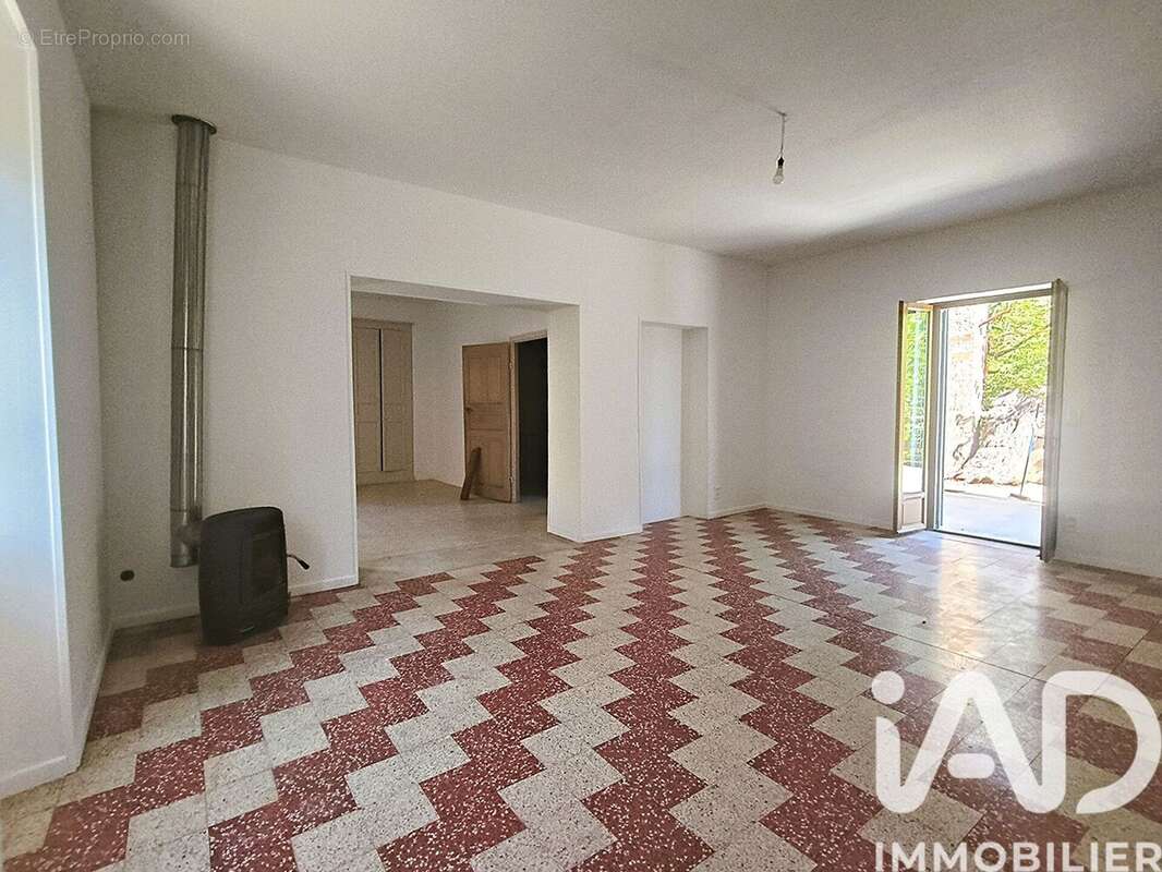 Maison 192 m² à Les Assions  - photo 5
