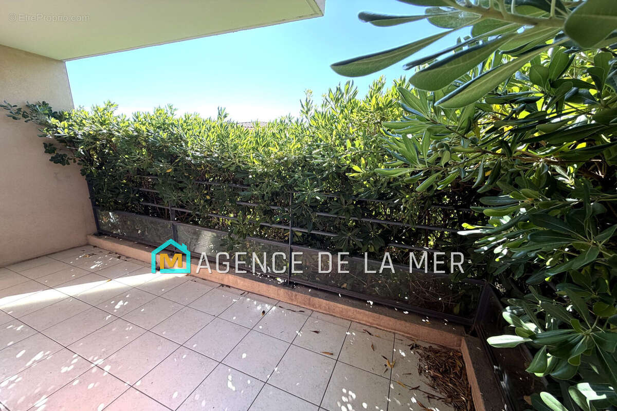 Appartement à MANDELIEU-LA-NAPOULE