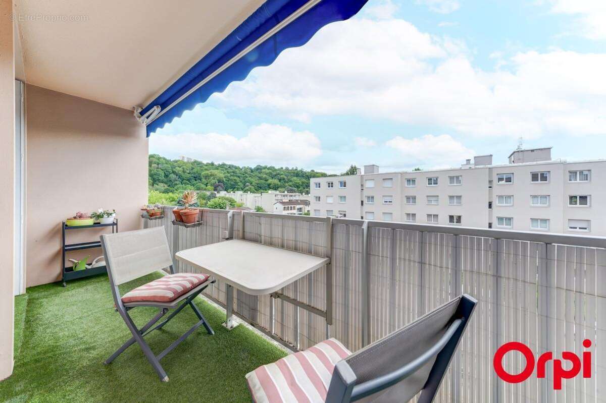 Appartement à CALUIRE-ET-CUIRE