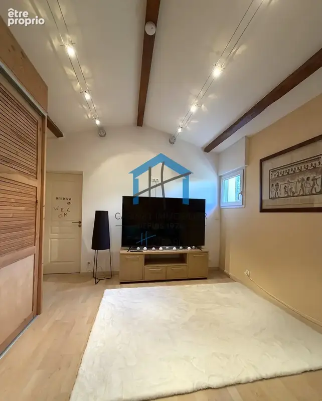Villa type 7 de 210 m2 avec piscine LA FOUILLOUSE - ECULIEU - photo 18