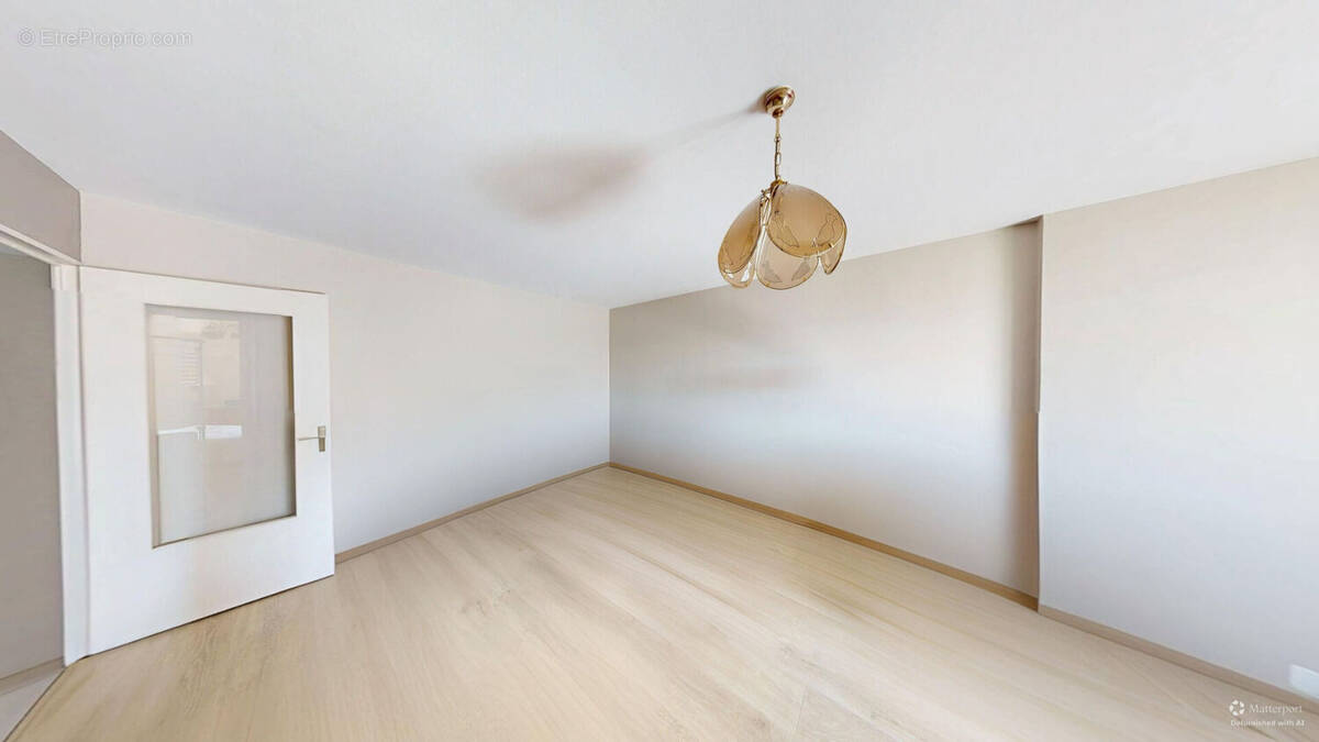 Appartement à LYON-8E