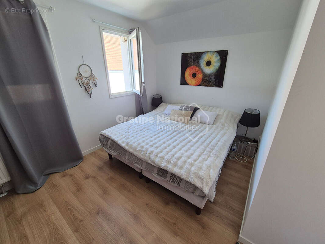 Appartement à GRISY-LES-PLATRES