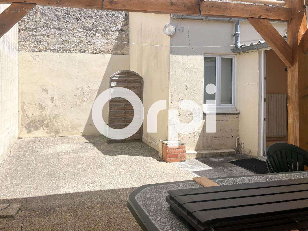 Maison de ville avec grande cour - photo 19