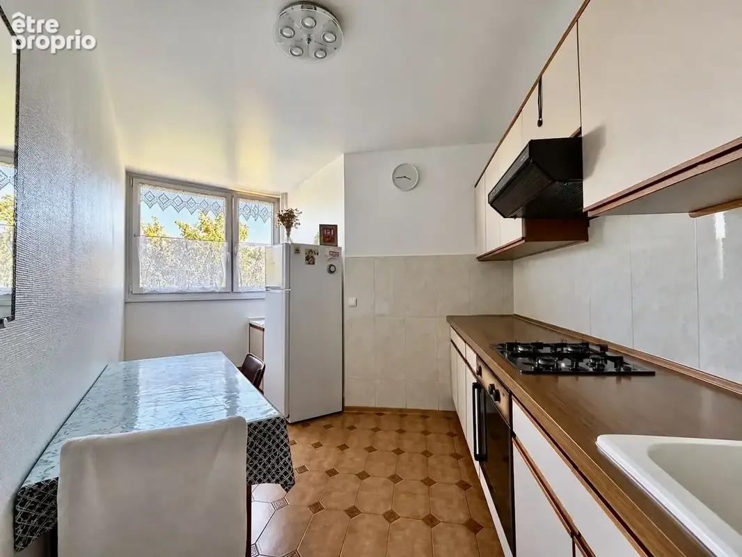 Appartement f4 - centre gare - sevran - photo 3