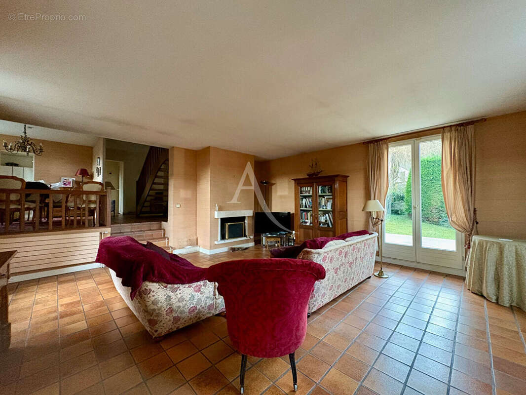 Maison à GIF-SUR-YVETTE