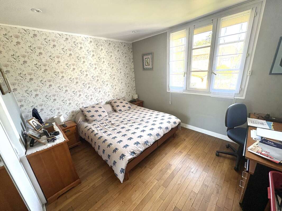 Photo 7 - Maison à TOUSSUS-LE-NOBLE