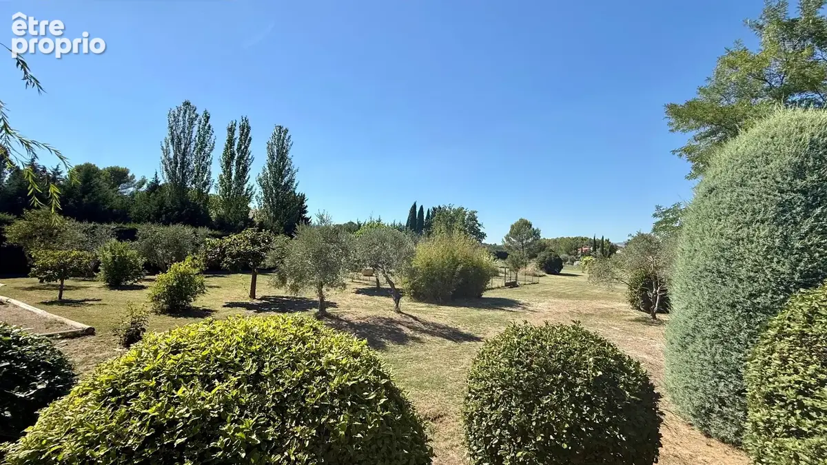 Propriété à vendre entre Peynier et Trets sur plus d'un hectare, maison principale environ 225 m2 - photo 21