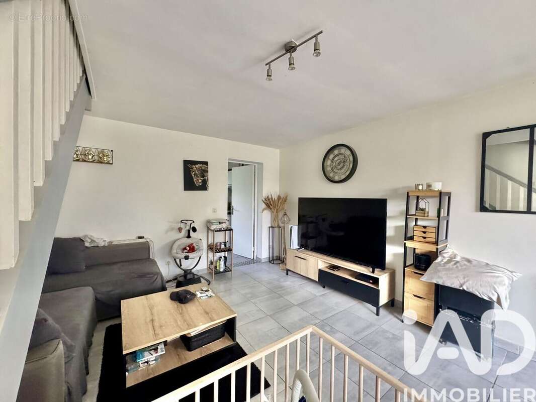 Photo 2 - Maison à FAREMOUTIERS