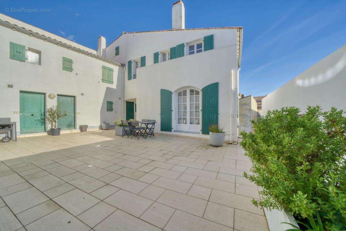 Charmant duplex cœur de Saint-Martin-de-Ré - photo 10