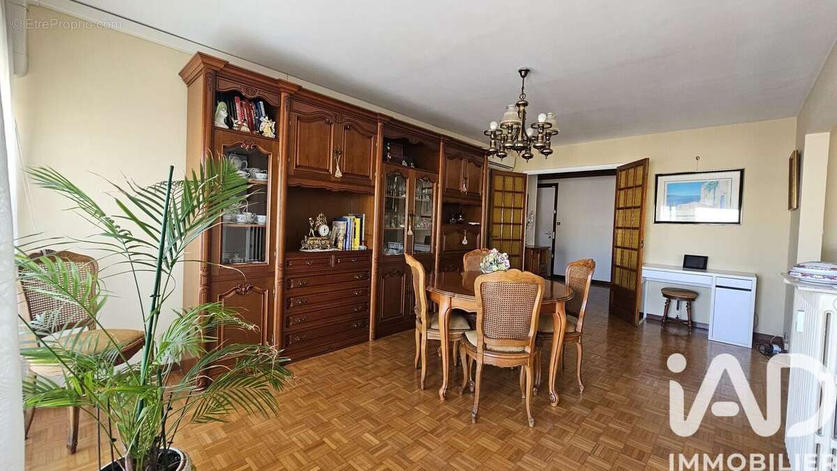 Photo 3 - Appartement à MARSEILLE-3E