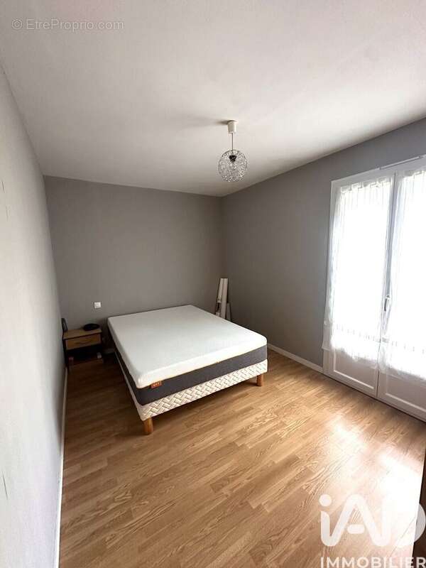 Photo 7 - Maison à MONTENDRE