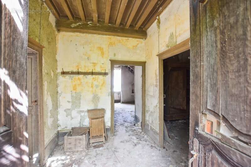 Maison à COUCHES