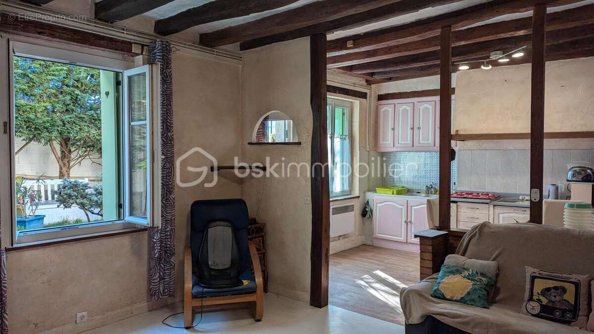 Maison à LA MEMBROLLE-SUR-CHOISILLE