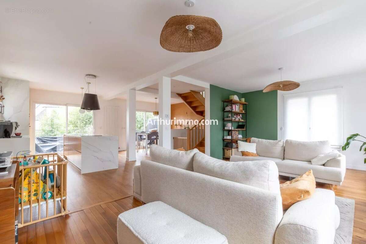 Maison à SUCY-EN-BRIE