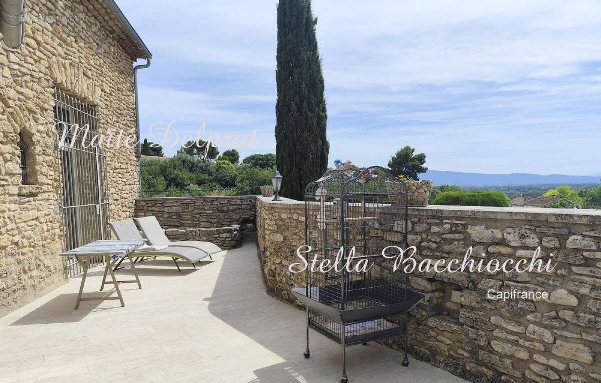 Châteauneuf-de-gadagne – propriété d’exception avec gîtes, piscine & vue panoramique (84) - photo 3