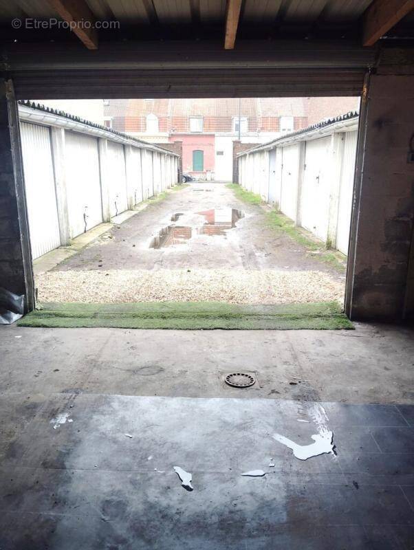 Parking à ROUBAIX