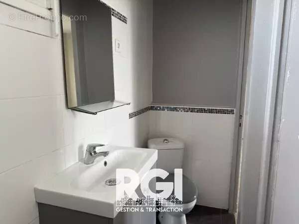 Maison à LE MESNIL-SAINT-DENIS