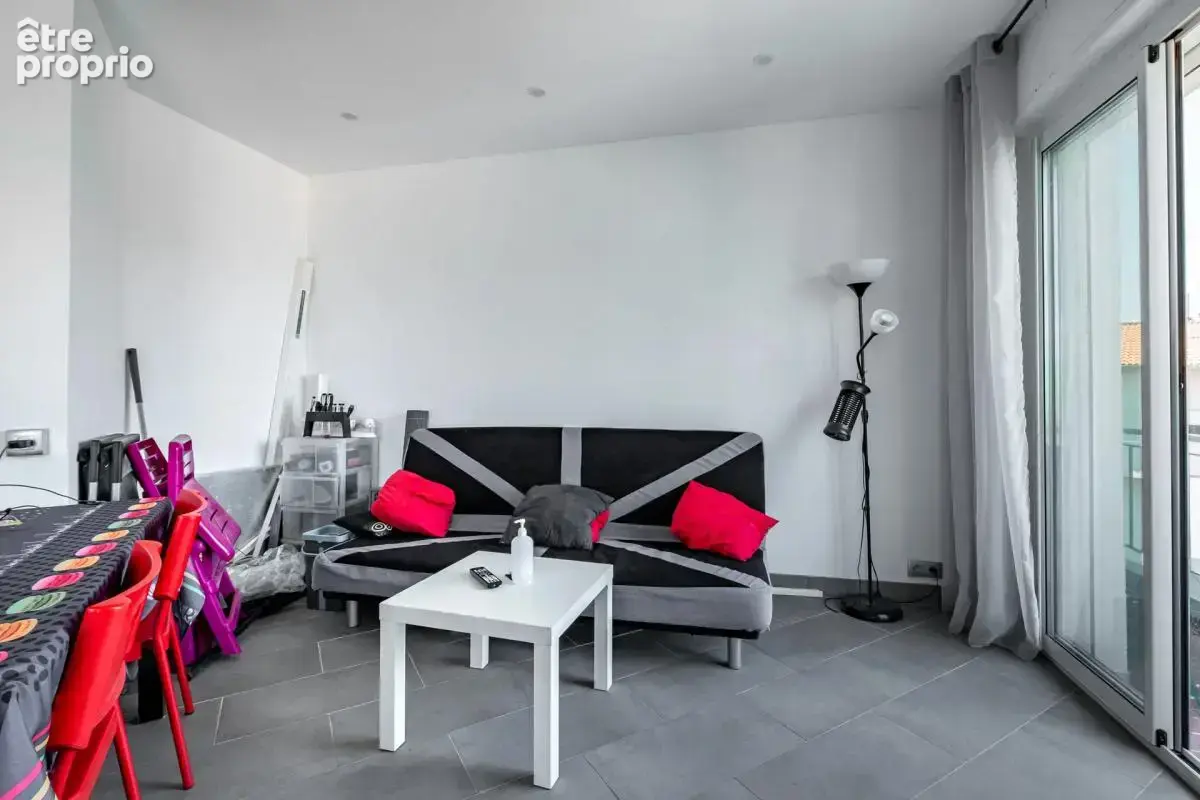 Appartement 3 pièces de 57 m² à Fréjus-plage - photo 3